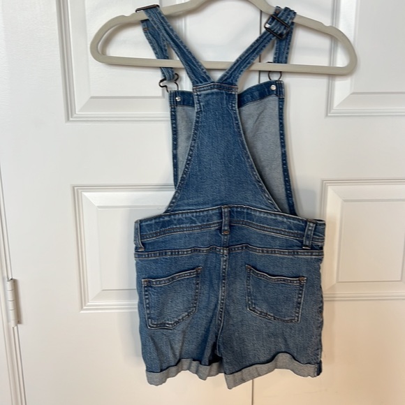 Cat & Jack - Large Girls Denim Overall Shorts 10/12 - Picture 3 of 5